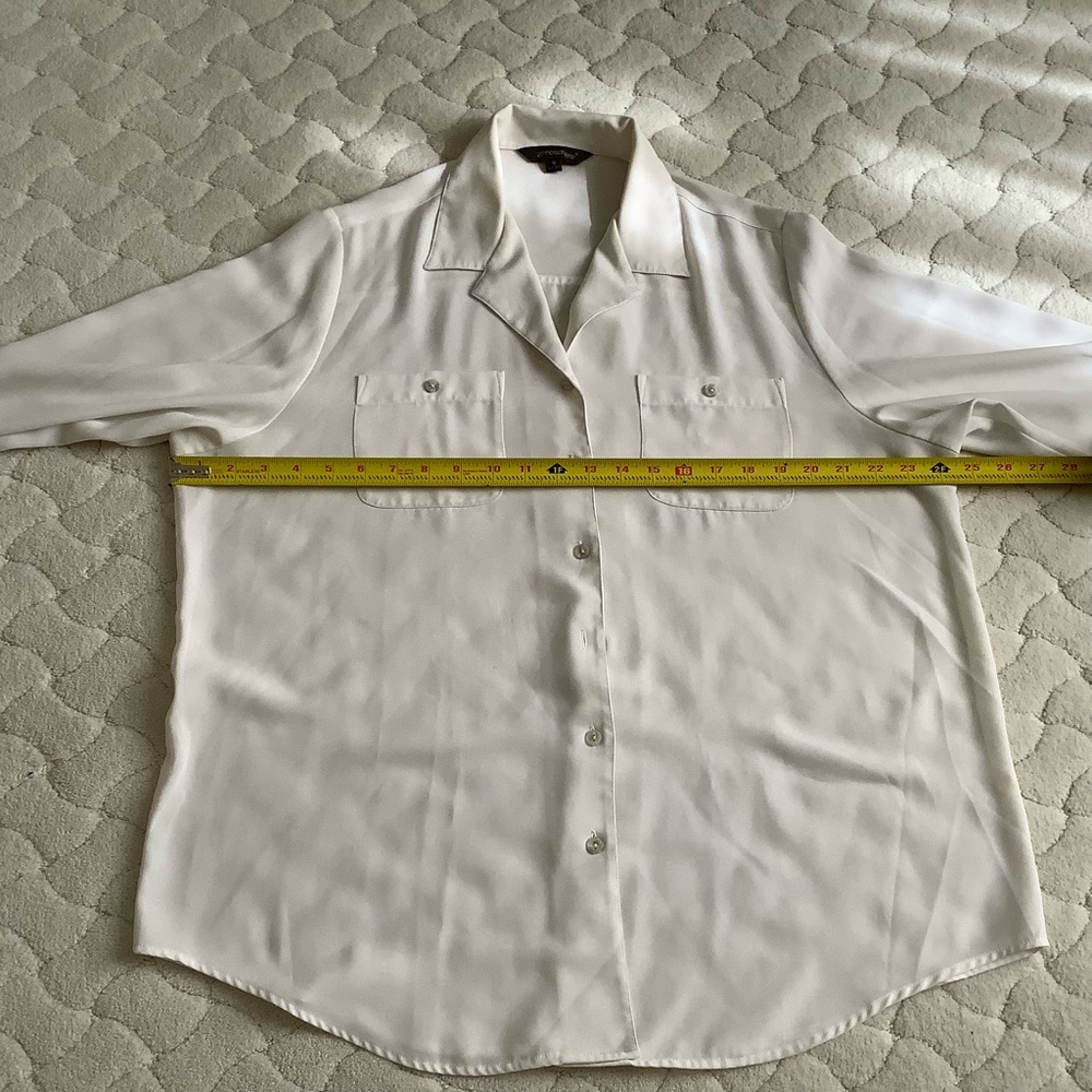ATMOSPHERE Button Front Top - Picture 8 of 9